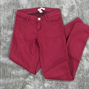 Red skinny pants